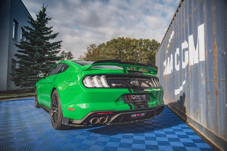 Maxton Central Rear Splitter Ford Mustang Gt Mk6 Facelift - Gloss Black