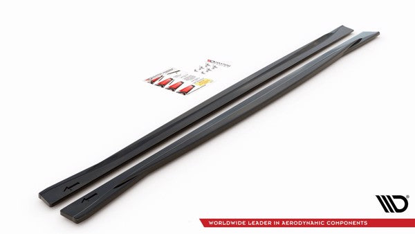Maxton Side Skirts Diffusers BMW M4 F82 - Gloss Black