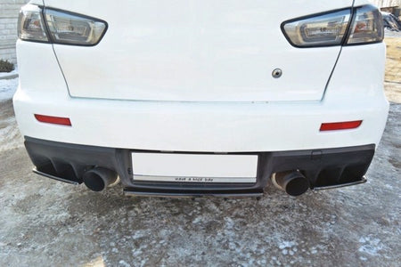 Maxton Central Rear Splitter Mitsubishi Lancer Evo X (With Vertical Bars) - Gloss Black