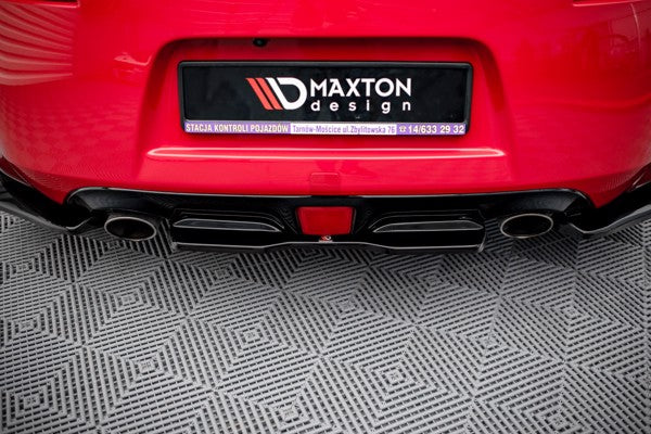 Maxton Central Rear Splitter V.2 For Nissan 370Z  - Gloss Black