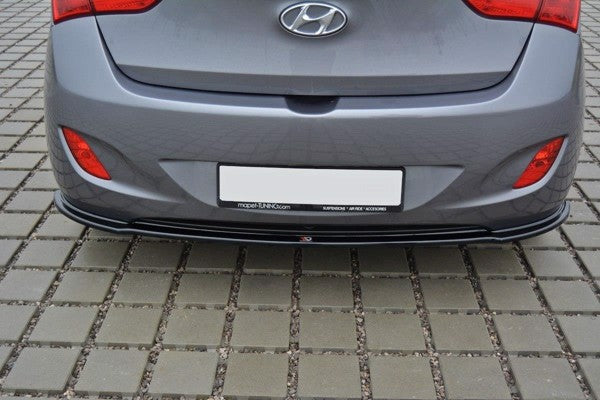 Maxton Central Rear Splitter Hyundai I30 Mk.2 - Gloss Black
