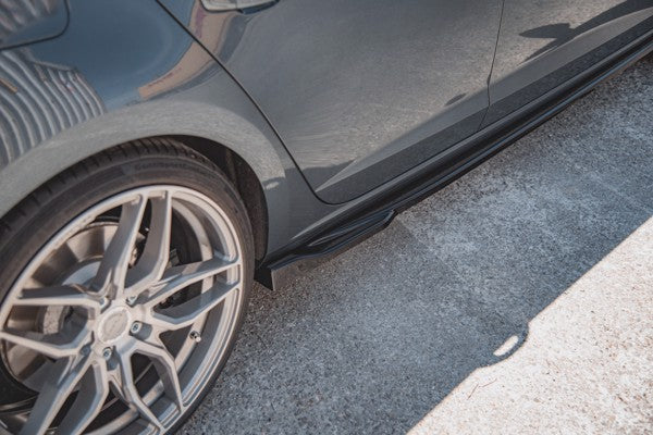 Maxton Side Skirts Diffusers V.4 Seat Leon Cupra / Fr Mk3 Fl - Gloss Black