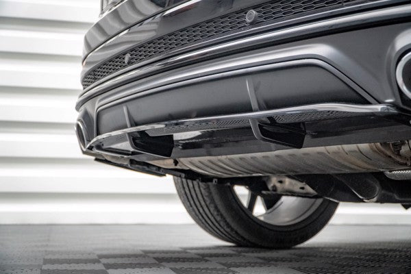 Maxton Central Rear Splitter (With Vertical Bars) Audi Sq8 Mk1 - Gloss Black