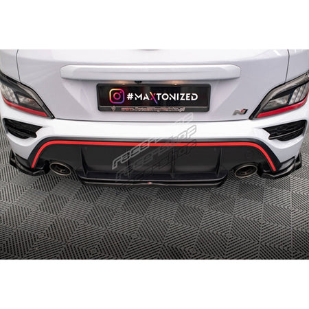 Maxton Central Rear Splitter For Hyundai Kona N Mk1 - Gloss Black