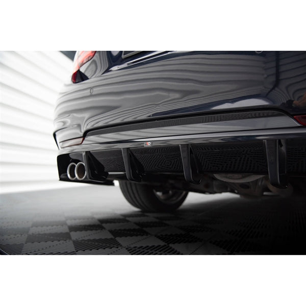 Maxton Central Rear Splitter (With Vertical Bars) BMW 4 Gran Coupe M-Pack F36 - Gloss Black