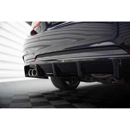 Maxton Central Rear Splitter (With Vertical Bars) BMW 4 Gran Coupe M-Pack F36 - Gloss Black