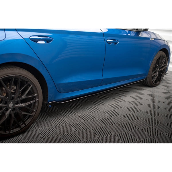 eng_pl_Side-Skirts-Diffusers-V-1-Skoda-Octavia-Mk4-10544_2