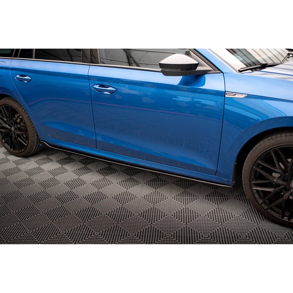 eng_pl_Side-Skirts-Diffusers-V-1-Skoda-Octavia-Mk4-10544_2