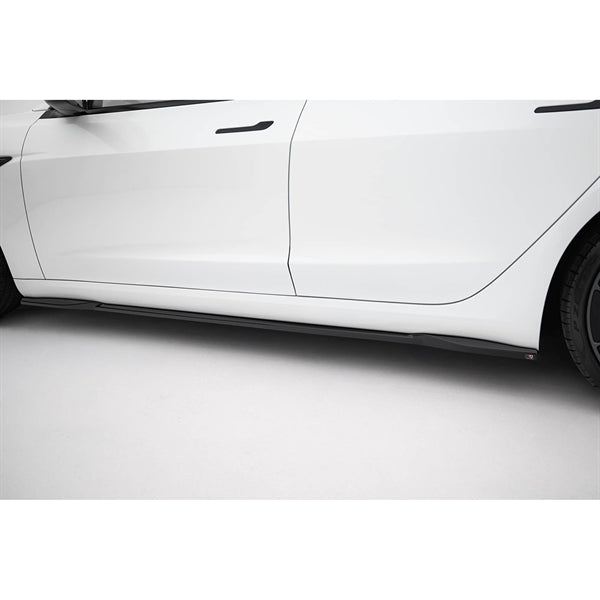 Maxton Side Skirts Diffusers V.2 Tesla Model 3 Performance Mk1 Facelift