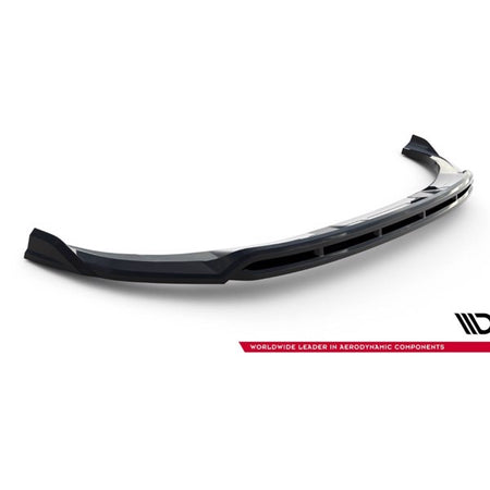 Maxton Front Splitter i sort til Audi e-Tron S-Line, designet til forbedret aerodynamik og sporty udseende.